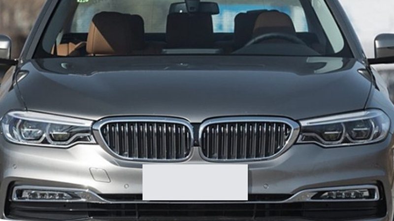 BMW G30 orr-része, facelift előtti vese